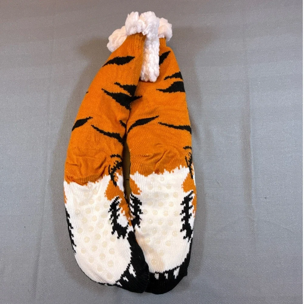 Sweet Home Socks Tiger Slipper Socks Sherpa Lined Non-Slip Orange Large 2261